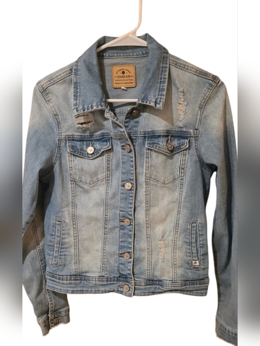 Ensean Light Wash Distressed Denim Jacket Size Med